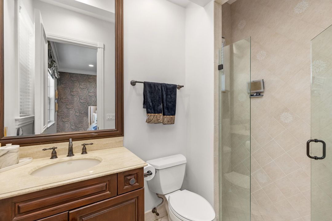 For Sale: $4,595,000 (5 beds, 6 baths, 5506 Square Feet)