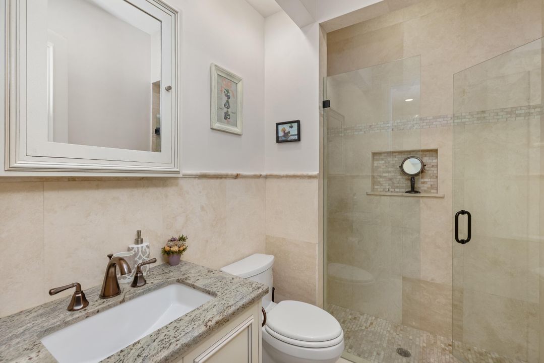 For Sale: $4,595,000 (5 beds, 6 baths, 5506 Square Feet)