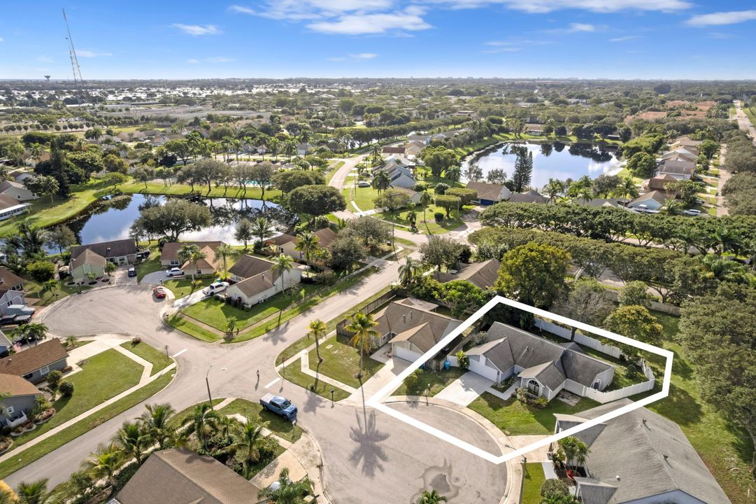 En Venta: $475,000 (4 camas, 2 baños, 1690 Pies cuadrados)