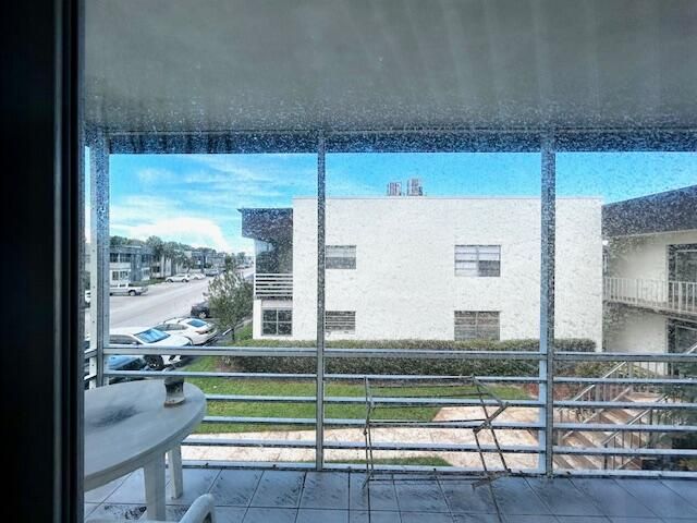 En Venta: $115,000 (2 camas, 2 baños, 907 Pies cuadrados)