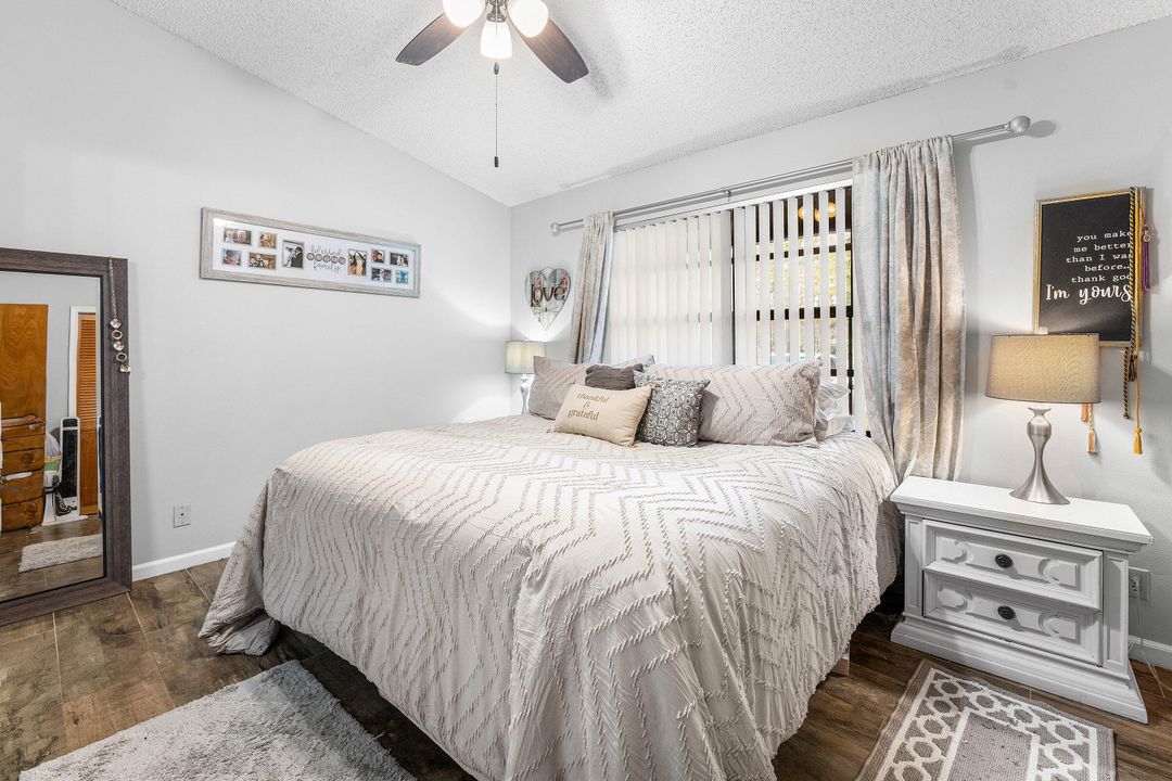 For Sale: $529,999 (3 beds, 2 baths, 1261 Square Feet)