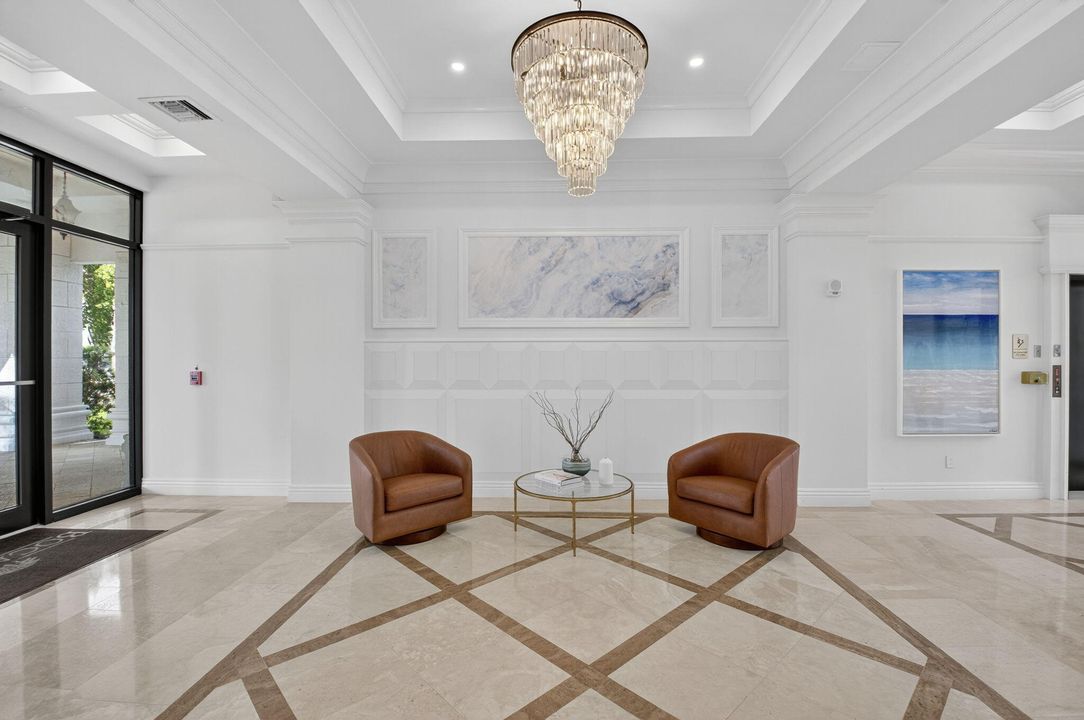 На продажу: $475,000 (2 спален, 2 ванн, 1073 Квадратных фут)