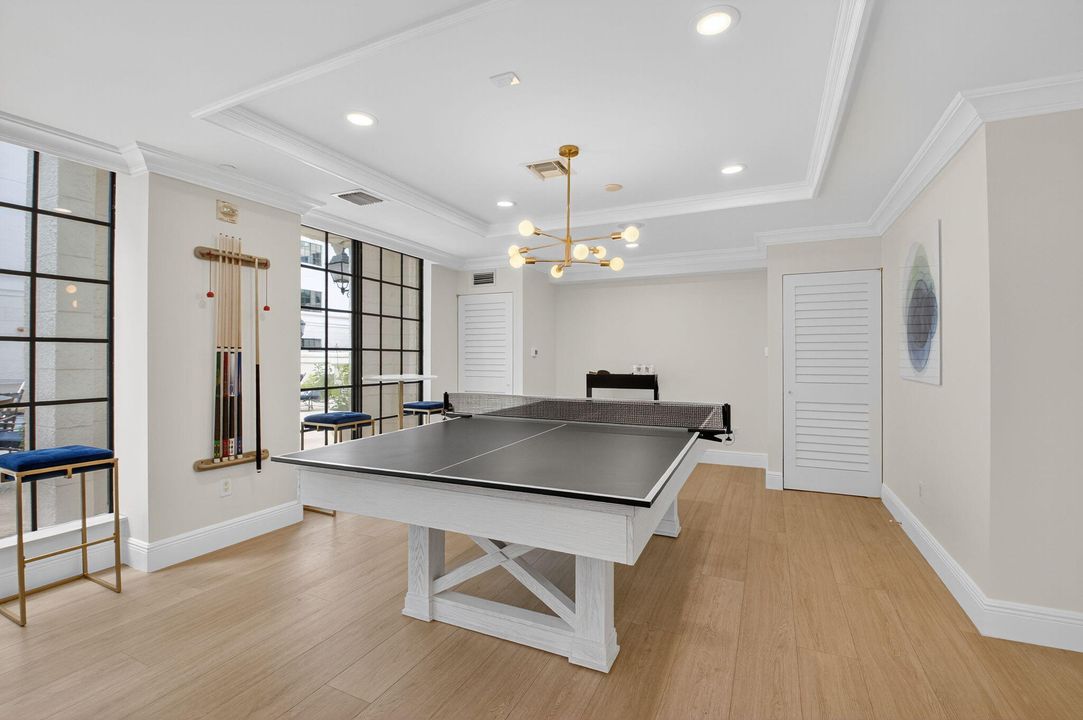 На продажу: $475,000 (2 спален, 2 ванн, 1073 Квадратных фут)