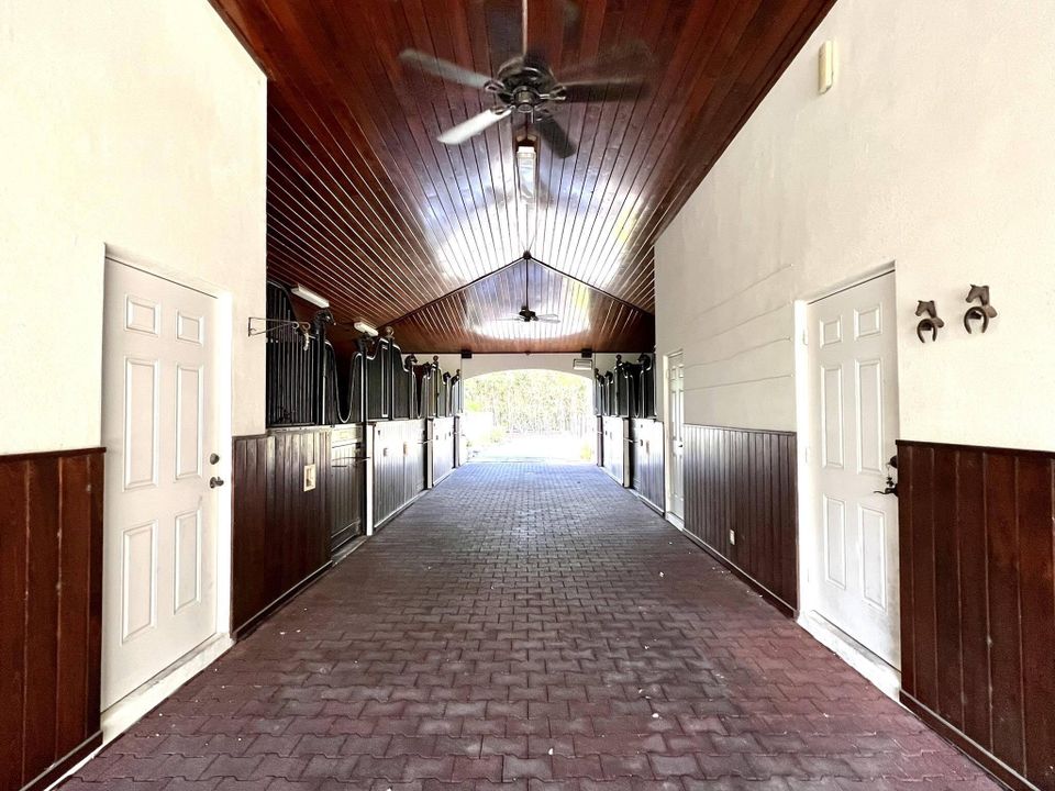 En Venta: $3,725,000 (4 camas, 3 baños, 4536 Pies cuadrados)