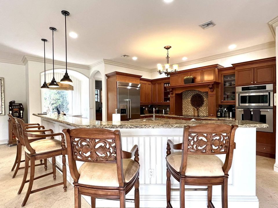 En Venta: $3,725,000 (4 camas, 3 baños, 4536 Pies cuadrados)