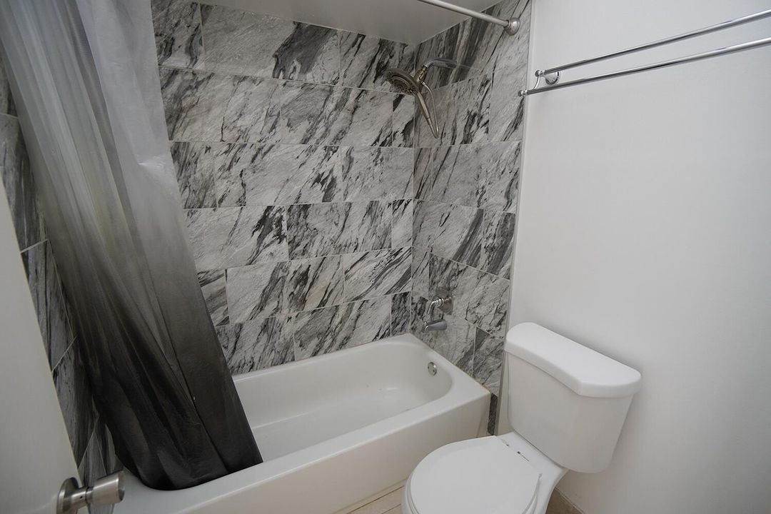 В аренду: $2,500 (2 спален, 2 ванн, 1023 Квадратных фут)