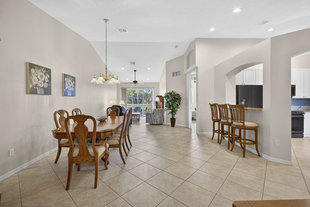 For Sale: $400,000 (3 beds, 2 baths, 1429 Square Feet)