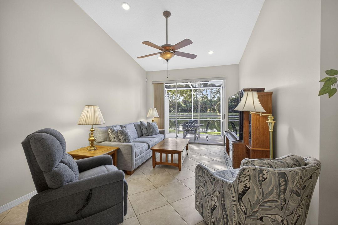 For Sale: $400,000 (3 beds, 2 baths, 1429 Square Feet)