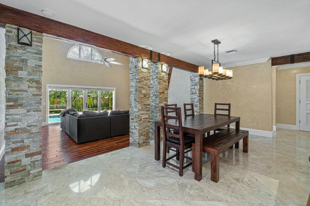 В аренду: $10,000 (3 спален, 2 ванн, 1602 Квадратных фут)