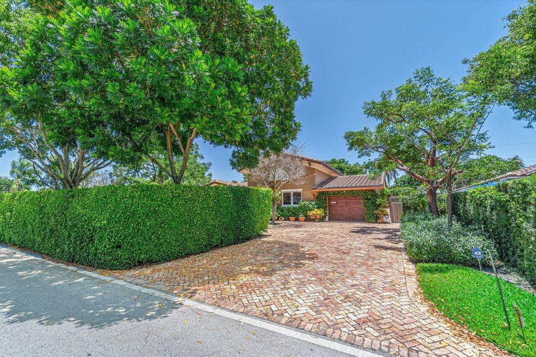 В аренду: $10,000 (3 спален, 2 ванн, 1602 Квадратных фут)