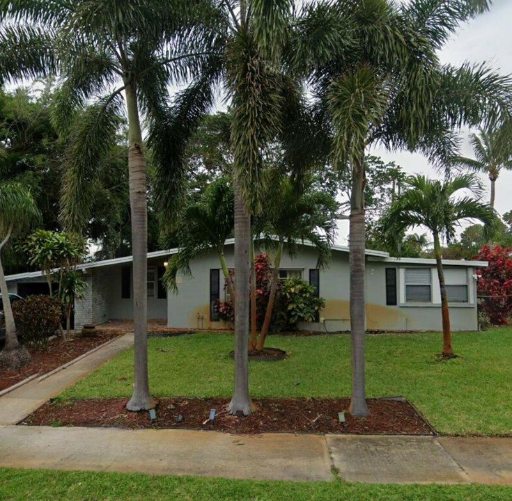 For Sale: $420,000 (3 beds, 2 baths, 1268 Square Feet)