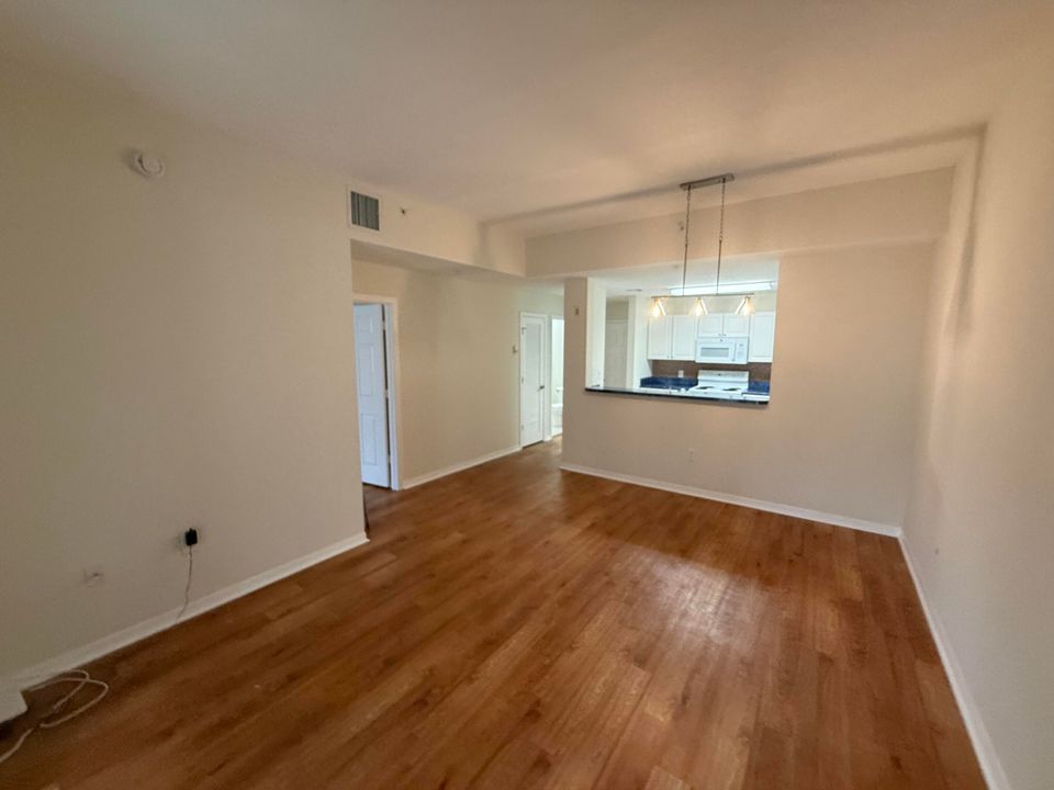 En Renta: $2,000 (1 camas, 1 baños, 719 Pies cuadrados)