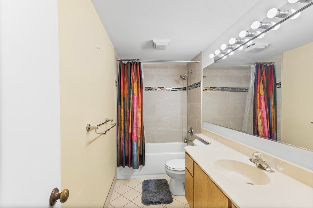 En Venta: $285,000 (2 camas, 2 baños, 1236 Pies cuadrados)