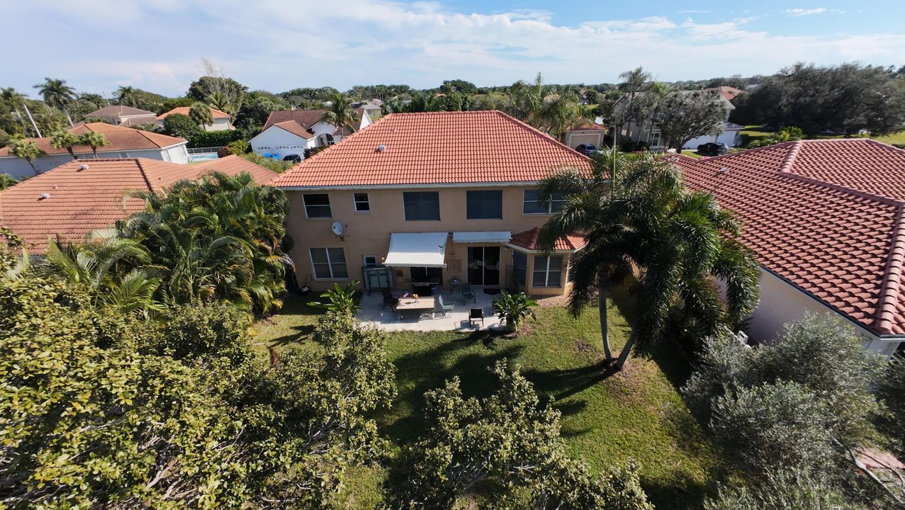 На продажу: $824,000 (5 спален, 3 ванн, 3070 Квадратных фут)