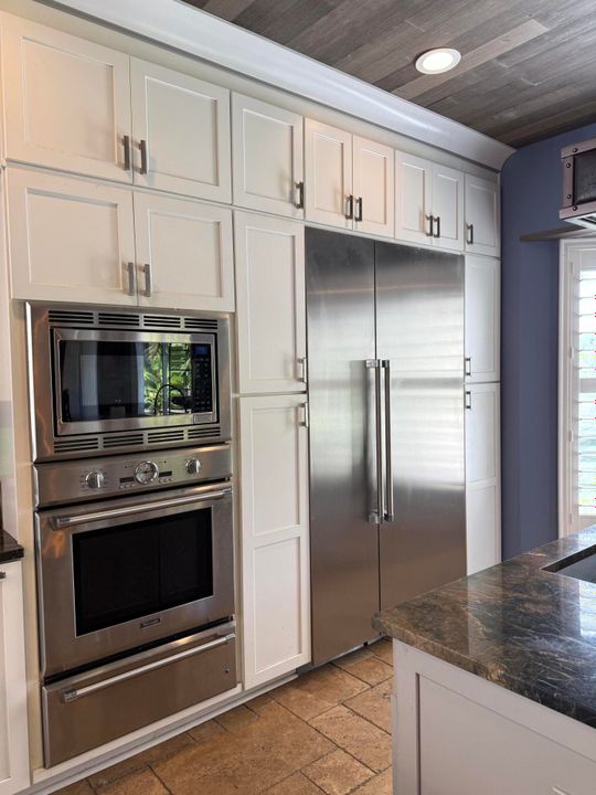 На продажу: $824,000 (5 спален, 3 ванн, 3070 Квадратных фут)