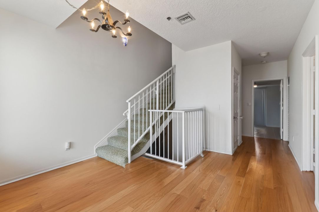 待售: $3,397,000 (4 贝兹, 4 浴室, 3207 平方英尺)