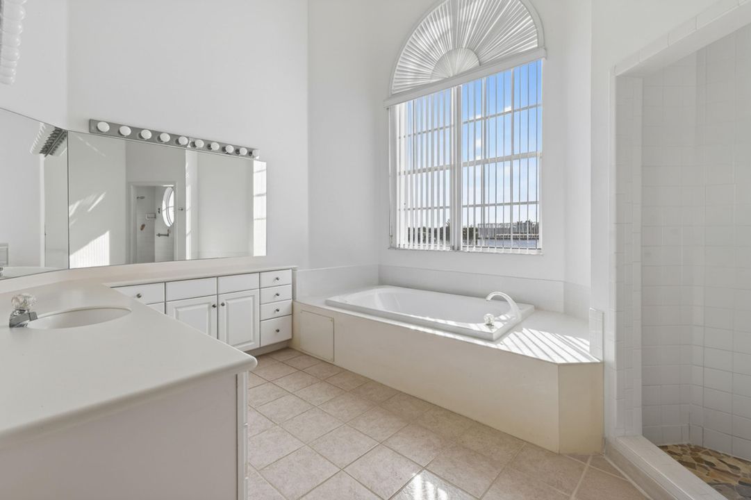 待售: $3,397,000 (4 贝兹, 4 浴室, 3207 平方英尺)