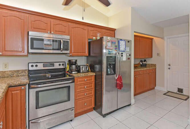 На продажу: $499,000 (3 спален, 2 ванн, 1343 Квадратных фут)