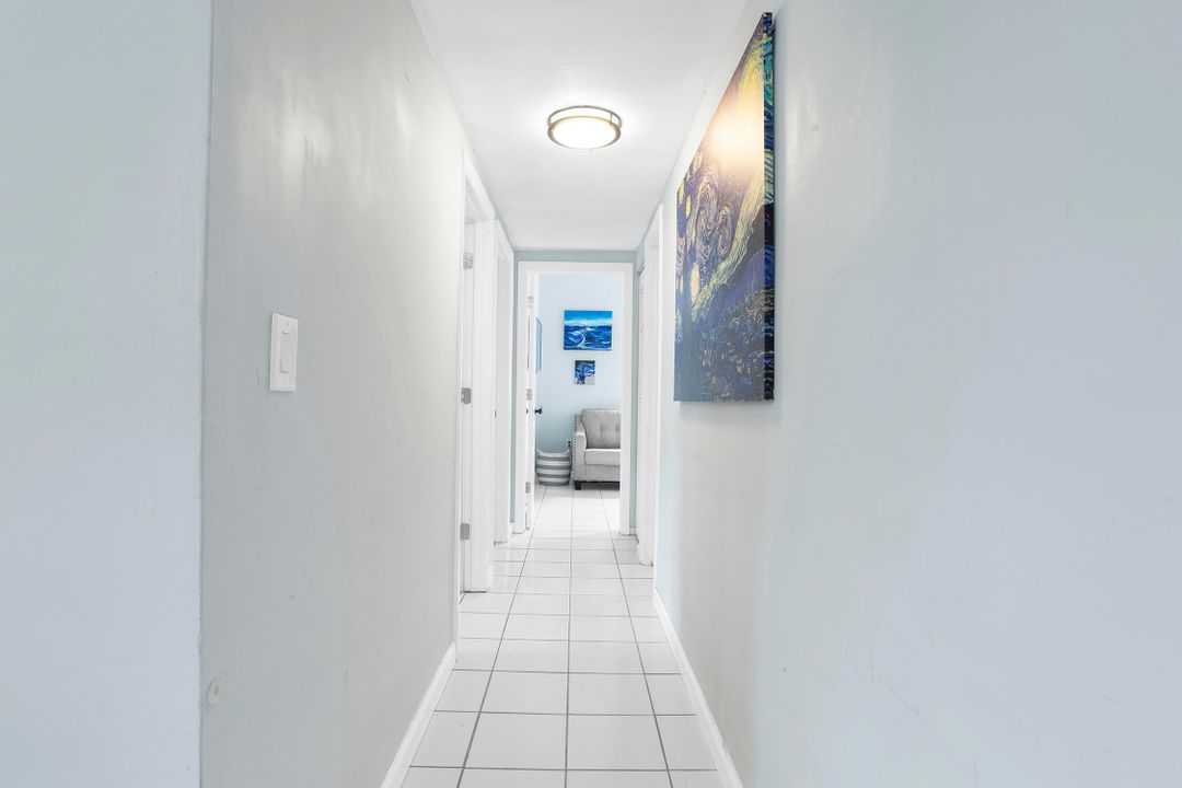 For Sale: $405,900 (3 beds, 1 baths, 828 Square Feet)