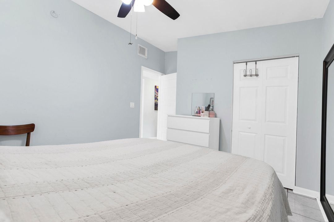 For Sale: $405,900 (3 beds, 1 baths, 828 Square Feet)