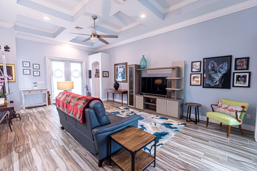 For Sale: $545,000 (3 beds, 2 baths, 1907 Square Feet)