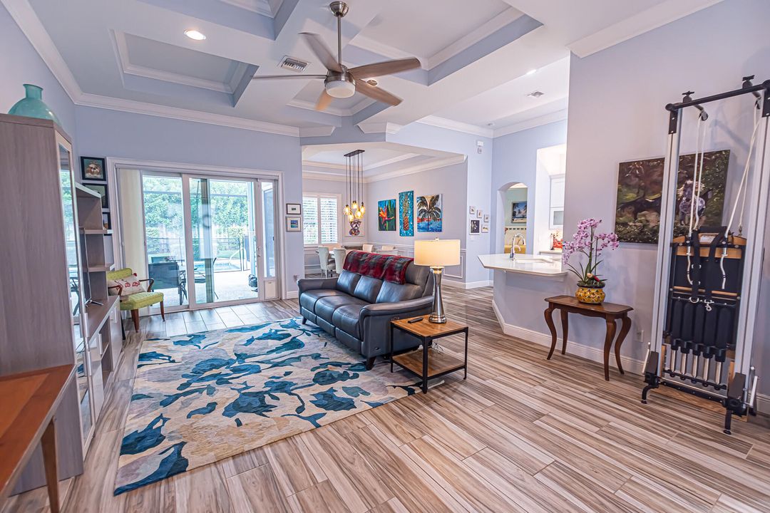 For Sale: $545,000 (3 beds, 2 baths, 1907 Square Feet)