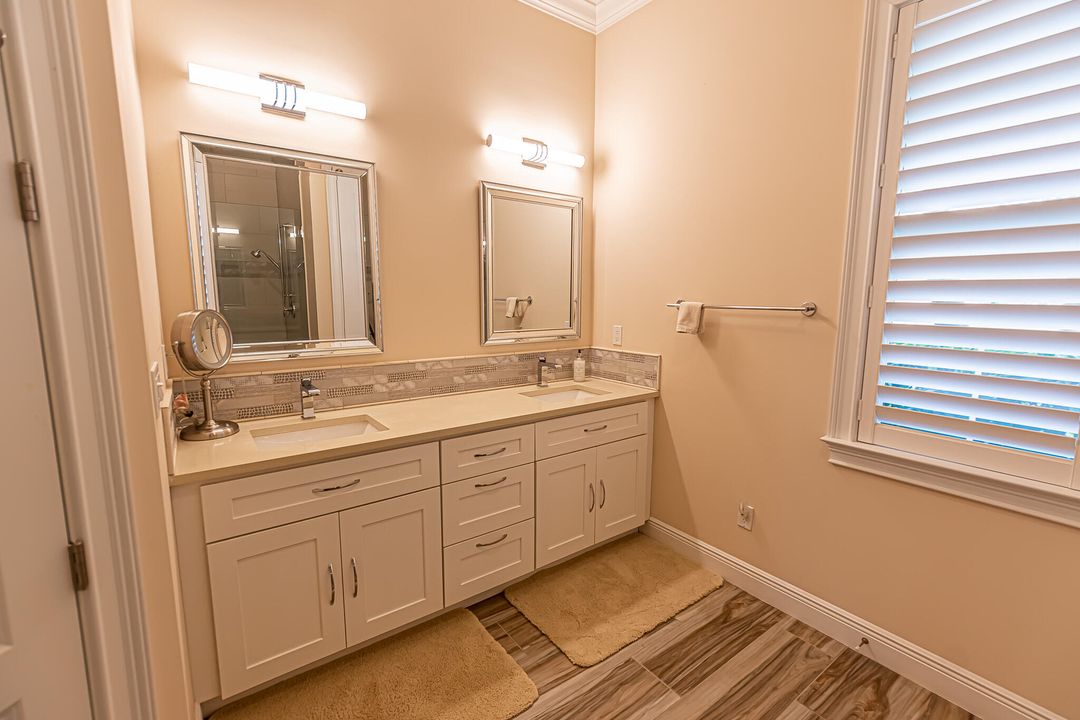 For Sale: $545,000 (3 beds, 2 baths, 1907 Square Feet)