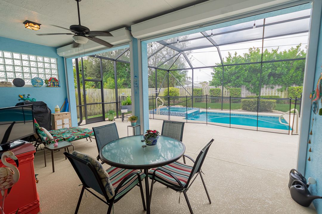 For Sale: $545,000 (3 beds, 2 baths, 1907 Square Feet)