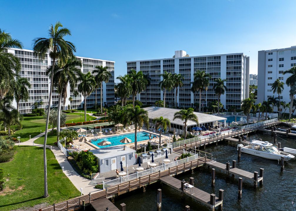 En Venta: $545,000 (2 camas, 2 baños, 1201 Pies cuadrados)