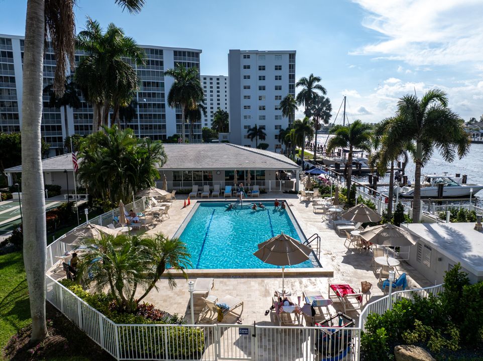 En Venta: $545,000 (2 camas, 2 baños, 1201 Pies cuadrados)