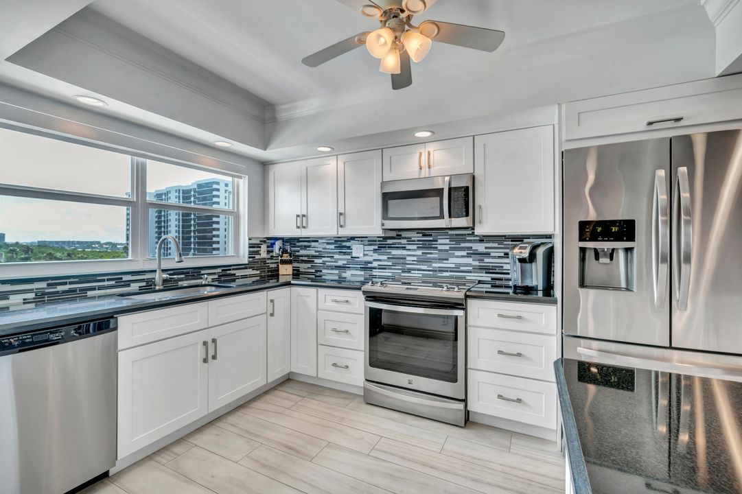 En Venta: $545,000 (2 camas, 2 baños, 1201 Pies cuadrados)