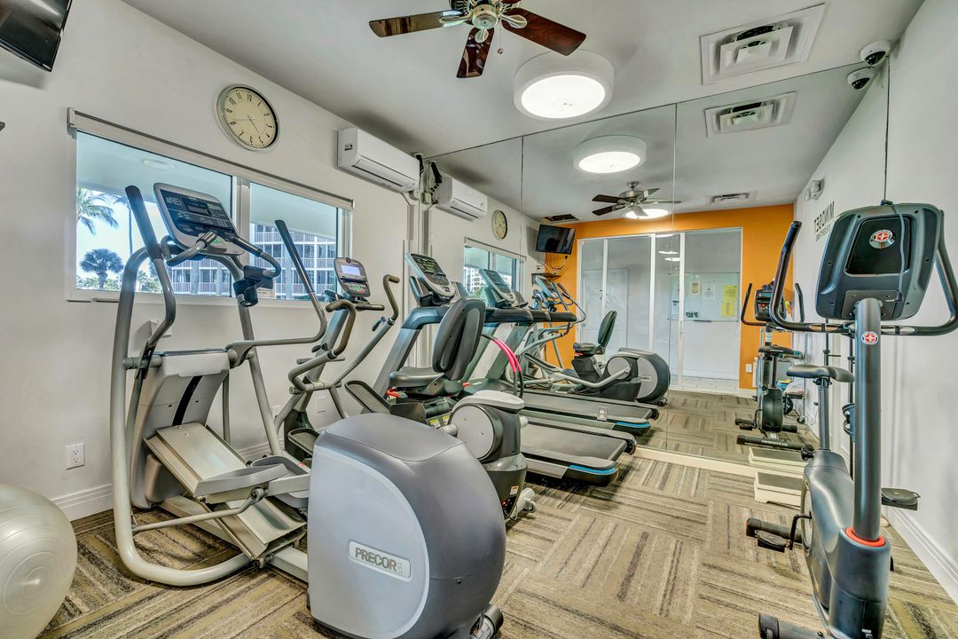 En Venta: $545,000 (2 camas, 2 baños, 1201 Pies cuadrados)