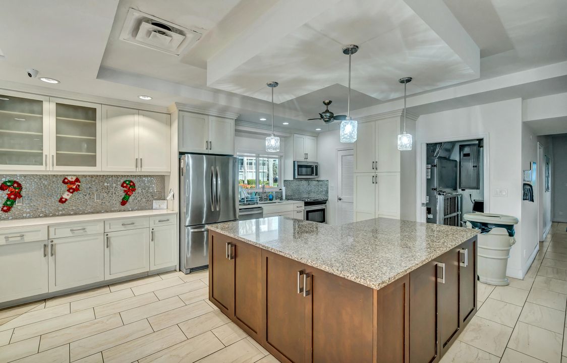 En Venta: $545,000 (2 camas, 2 baños, 1201 Pies cuadrados)