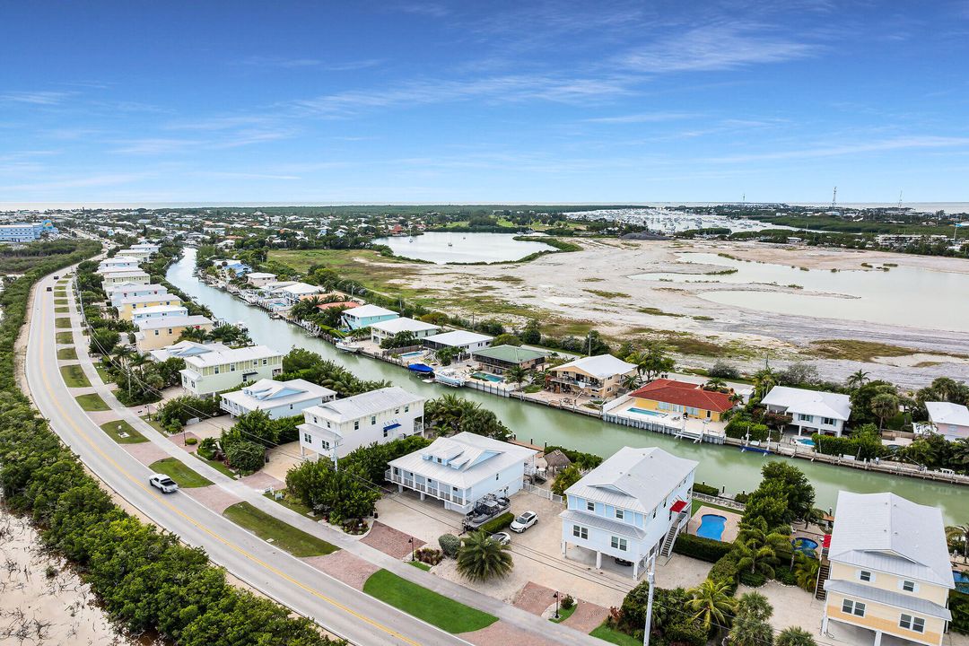 На продажу: $1,445,000 (4 спален, 3 ванн, 1840 Квадратных фут)