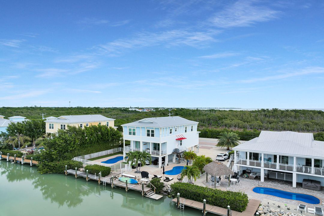 На продажу: $1,445,000 (4 спален, 3 ванн, 1840 Квадратных фут)