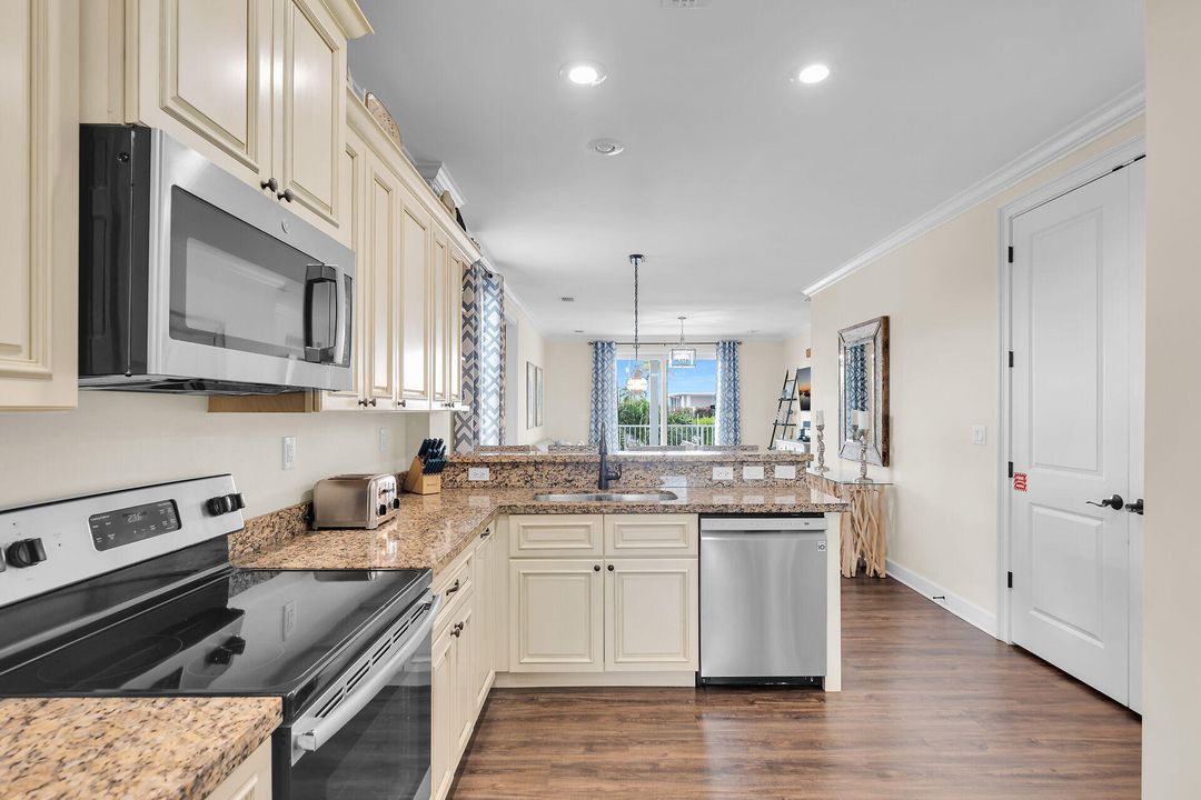 На продажу: $1,445,000 (4 спален, 3 ванн, 1840 Квадратных фут)