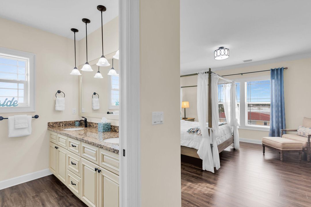 На продажу: $1,445,000 (4 спален, 3 ванн, 1840 Квадратных фут)