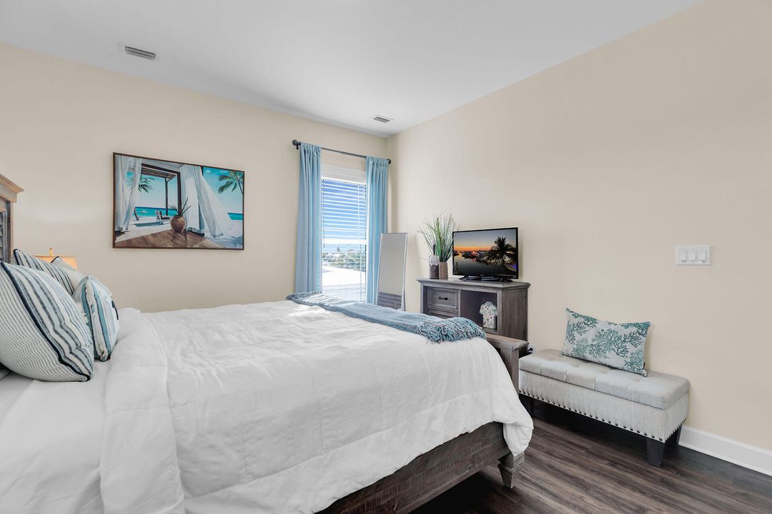 На продажу: $1,445,000 (4 спален, 3 ванн, 1840 Квадратных фут)