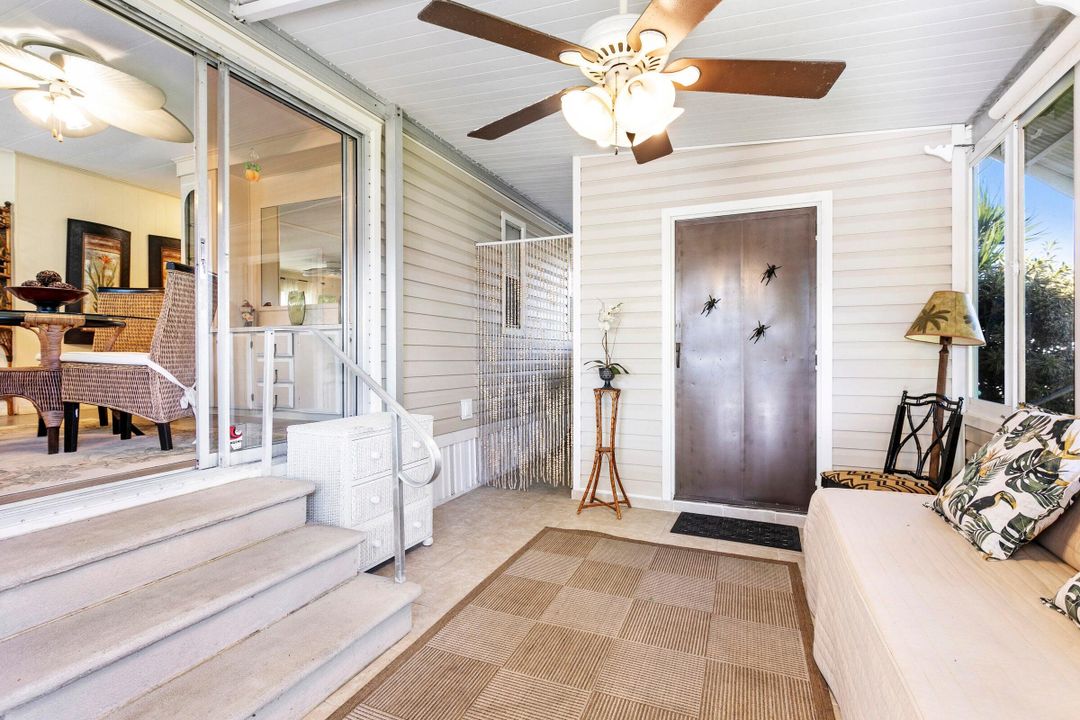 На продажу: $189,900 (2 спален, 2 ванн, 1200 Квадратных фут)