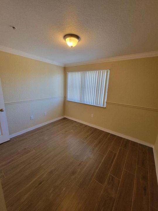 For Rent: $3,640 (3 beds, 2 baths, 1524 Square Feet)