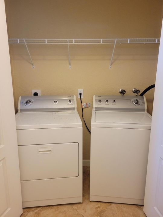 For Rent: $3,640 (3 beds, 2 baths, 1524 Square Feet)