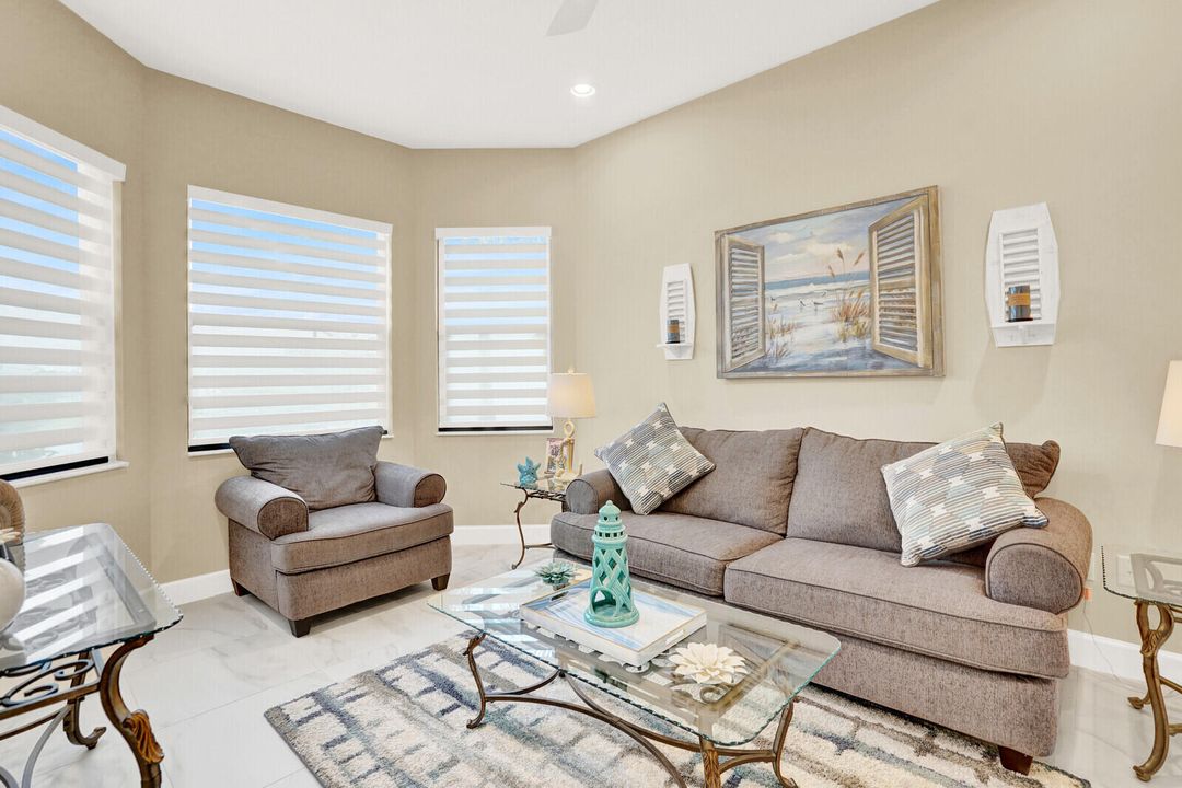 For Sale: $1,249,900 (2 beds, 2 baths, 2214 Square Feet)