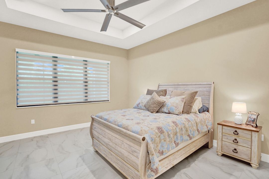 For Sale: $1,249,900 (2 beds, 2 baths, 2214 Square Feet)