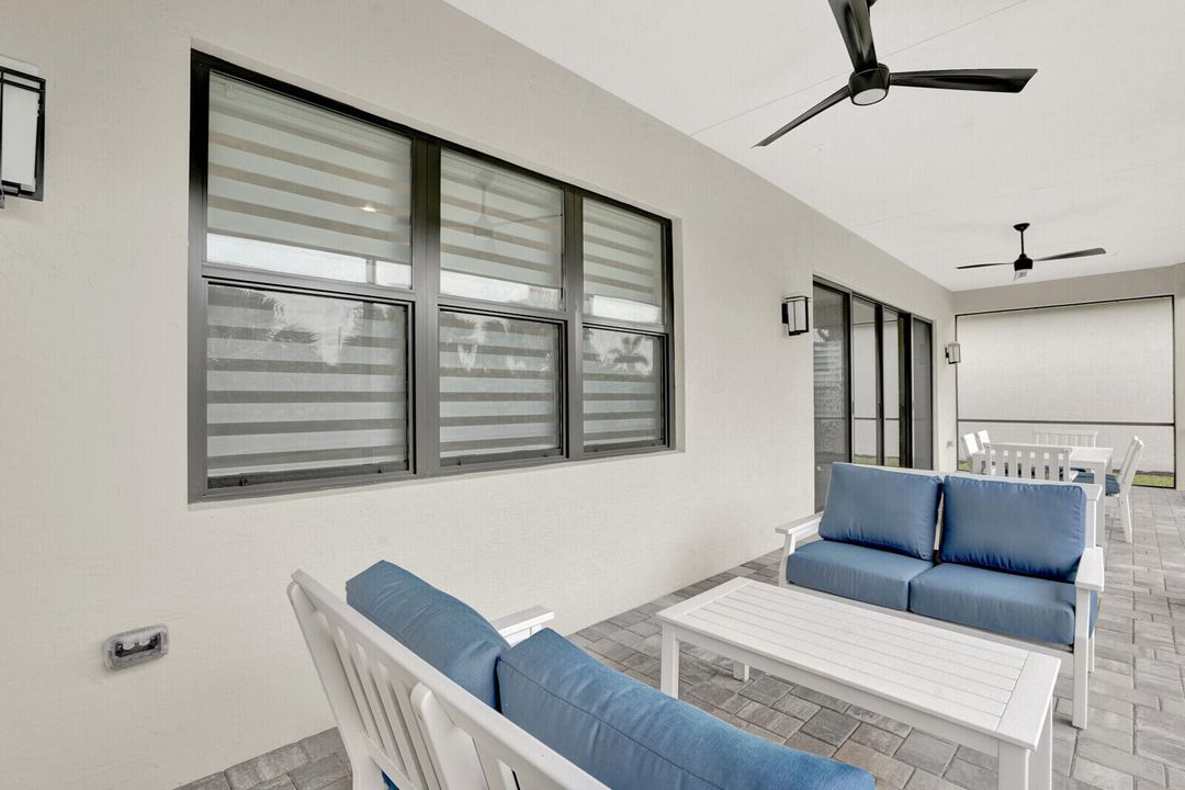 For Sale: $1,249,900 (2 beds, 2 baths, 2214 Square Feet)