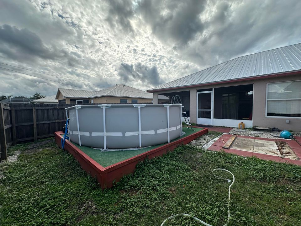 For Rent: $2,700 (3 beds, 3 baths, 2089 Square Feet)