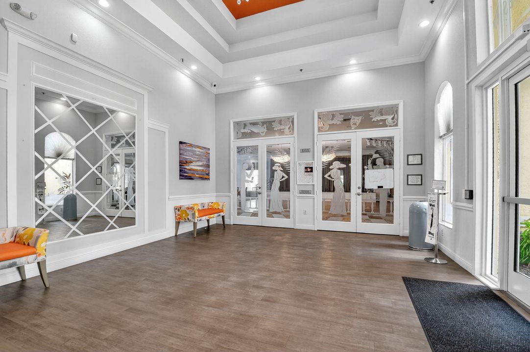 For Sale: $389,000 (2 beds, 2 baths, 1559 Square Feet)