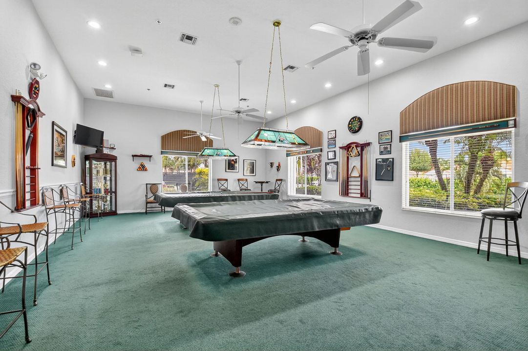 For Sale: $389,000 (2 beds, 2 baths, 1559 Square Feet)