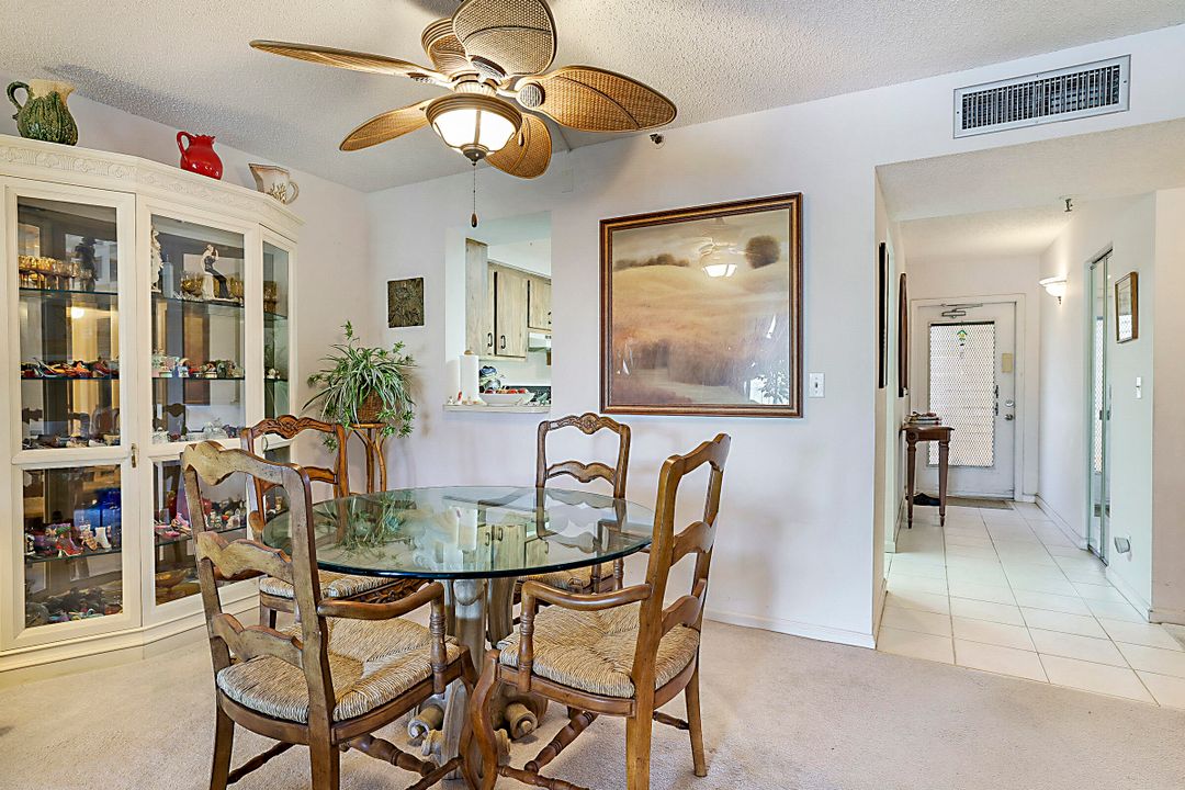 На продажу: $125,000 (2 спален, 2 ванн, 1145 Квадратных фут)