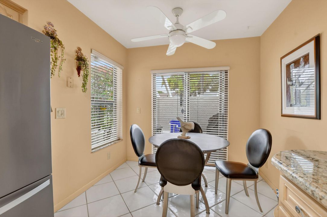 Active With Contract: $250,000 (2 beds, 2 baths, 1459 Square Feet)