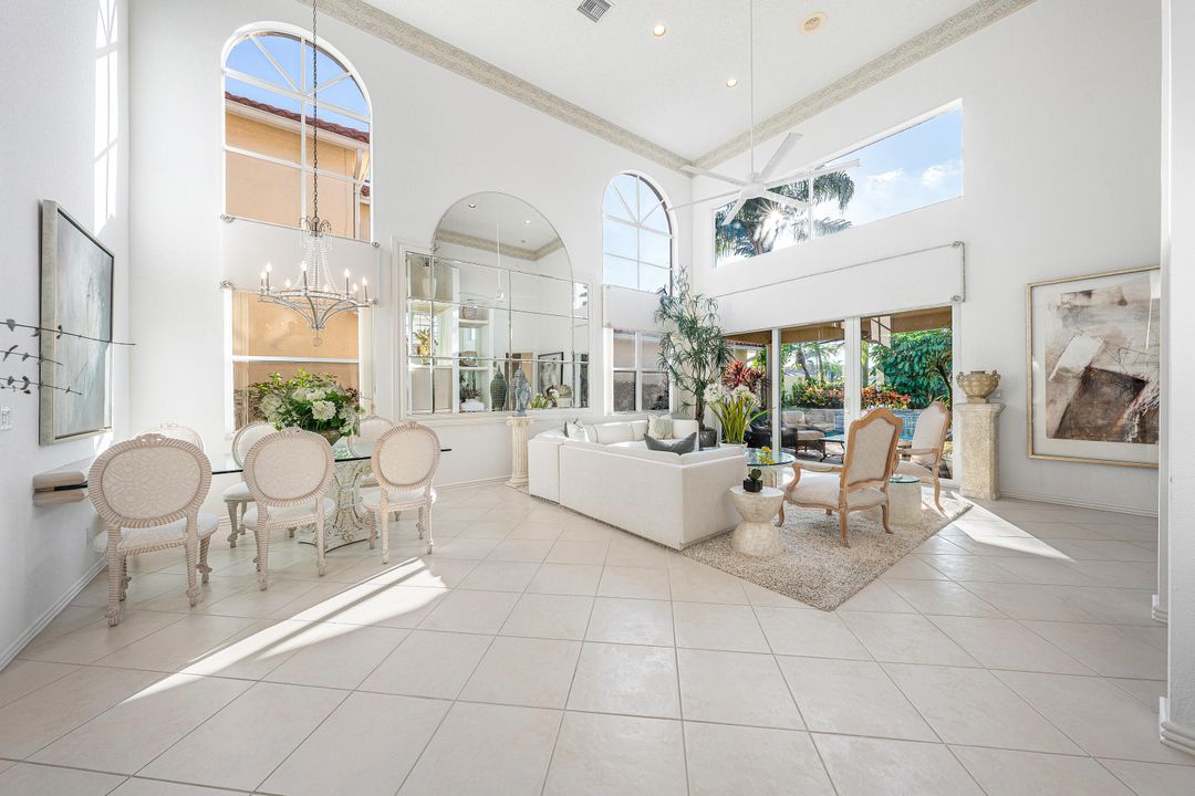 En Venta: $1,329,000 (3 camas, 2 baños, 2492 Pies cuadrados)